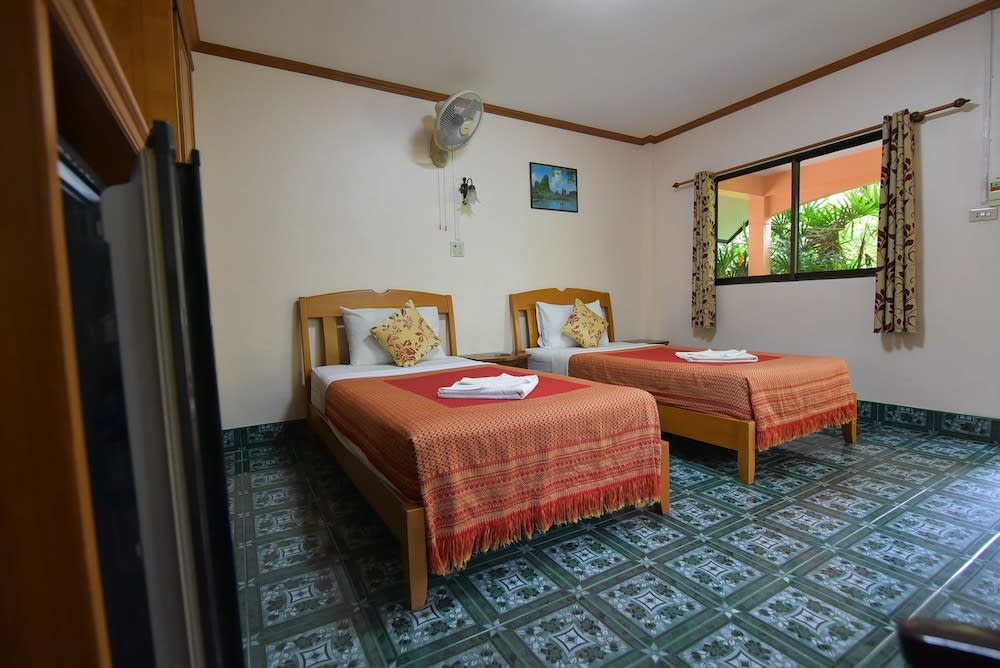 Anawin Bungalows 2