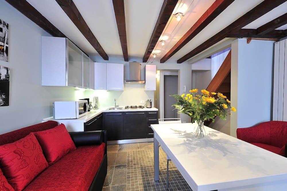 Palace La Vida Apartments by Wonderful Italy 1