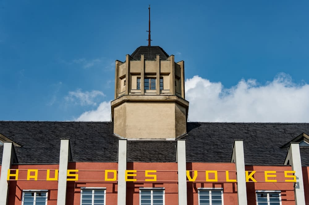 Haus des Volkes - Das Bauhaushotel 1