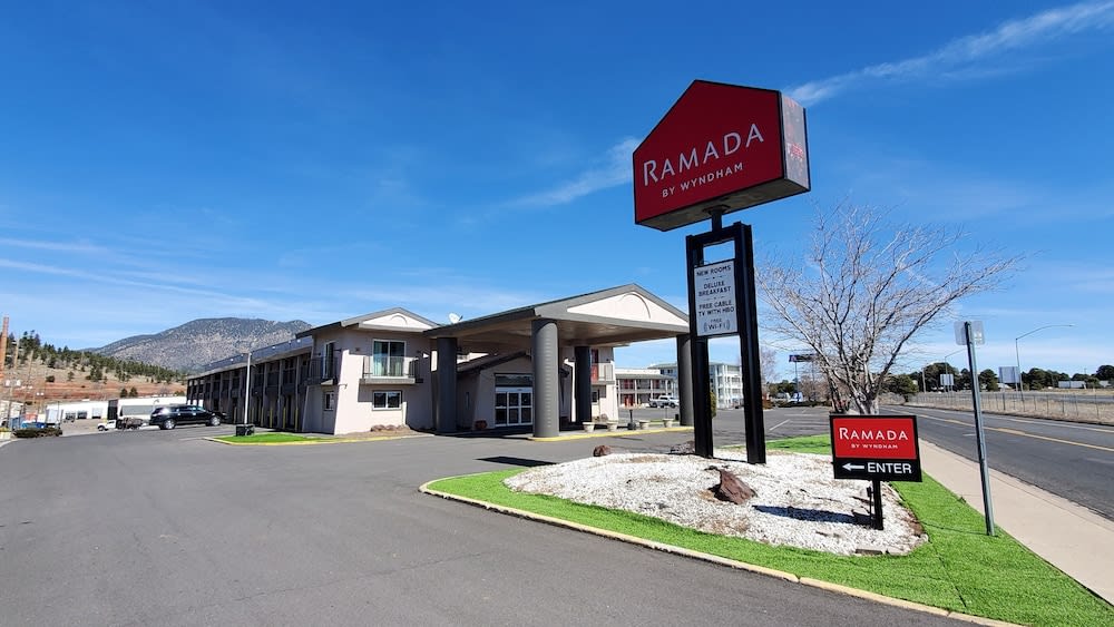 Ramada by Wyndham Flagstaff East 1