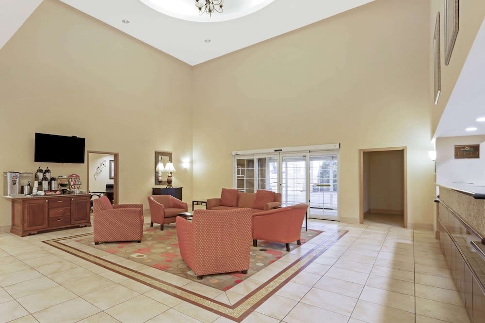 La Quinta by Wyndham Stillwater -University Area 2