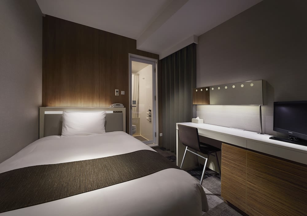 Sotetsu Fresa Inn Shimbashi-Karasumoriguchi 5