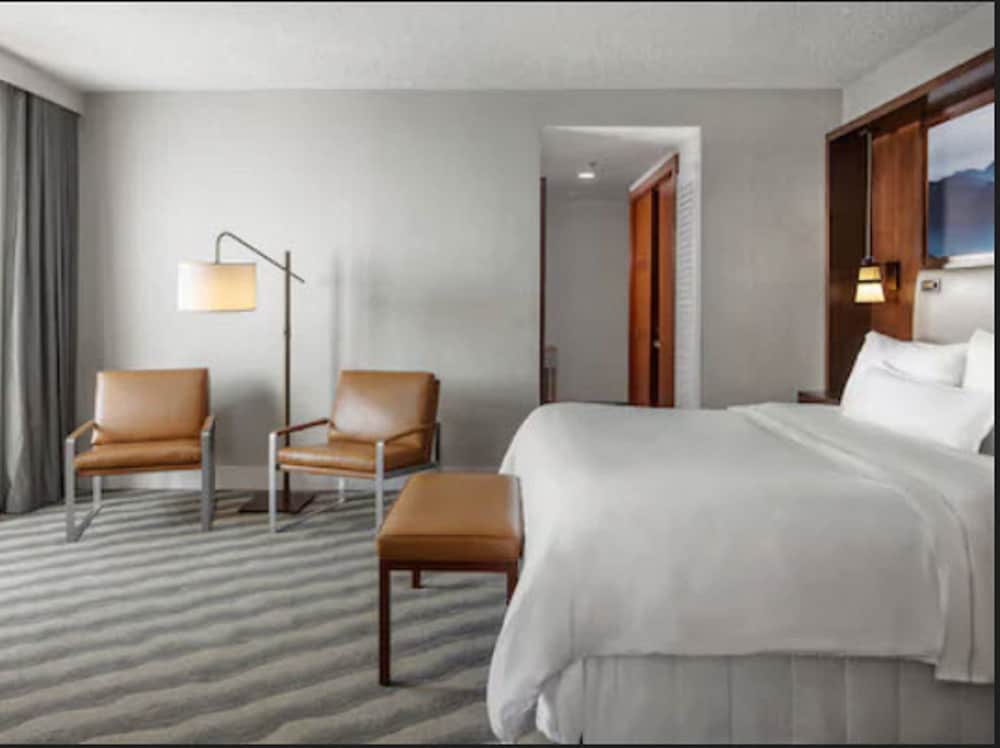 The Westin Pasadena 5