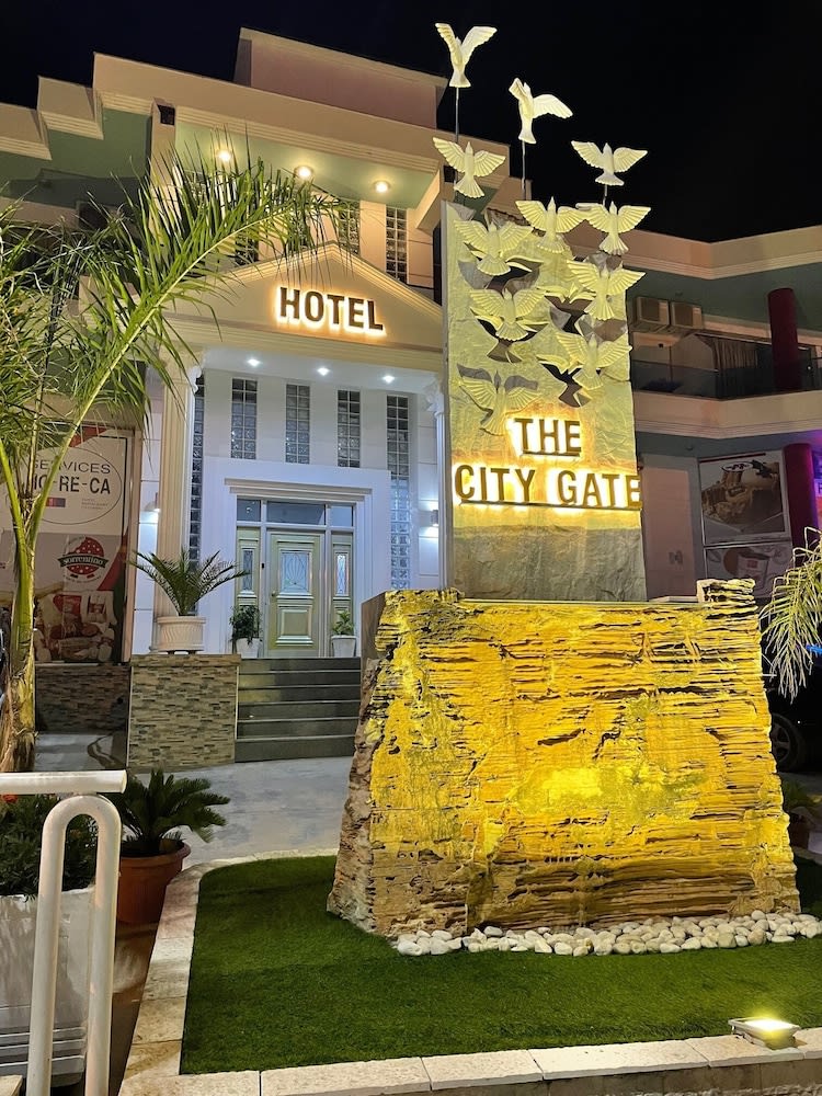 The City Gate Hotel 1