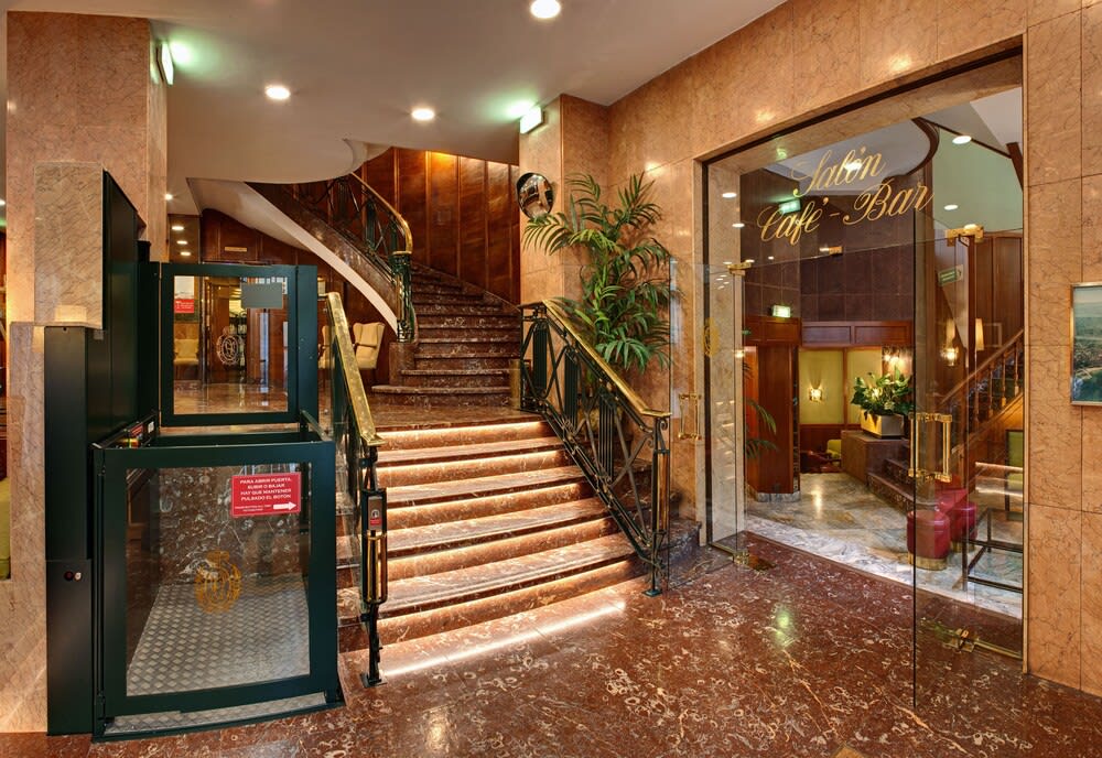 Hotel Hernán Cortés 2