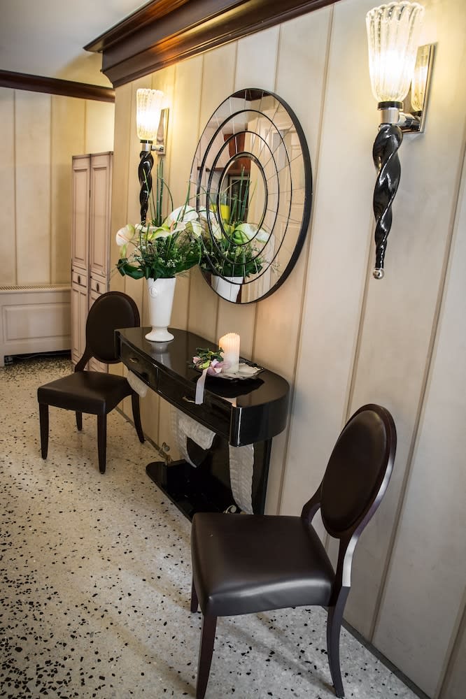 Victoria Hotel Letterario 2