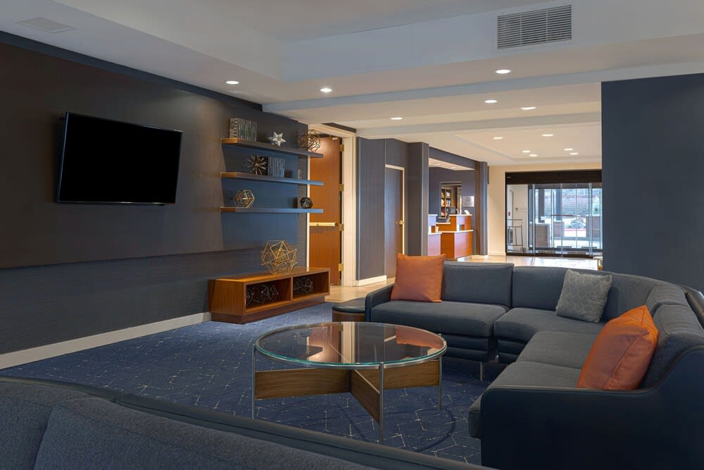 Courtyard by Marriott Portland Southeast/Clackamas 2