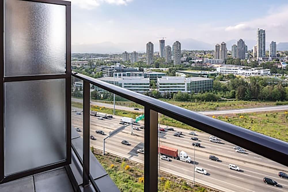 Delta Hotels by Marriott Burnaby Conference Centre 3