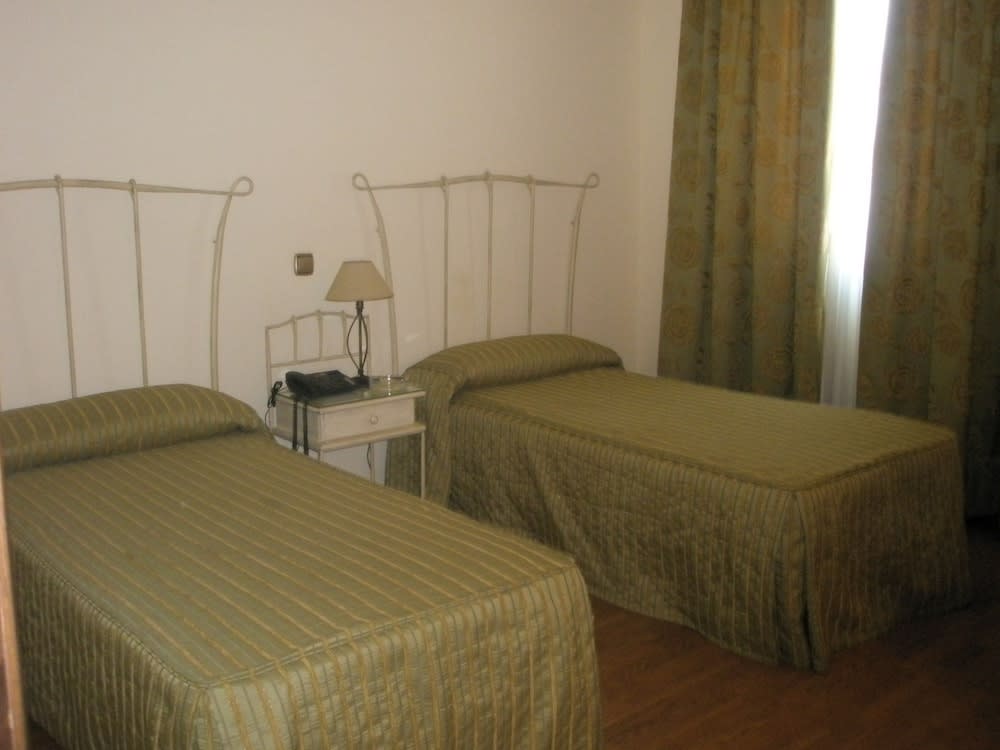 Hotel Villa De Ferias 5