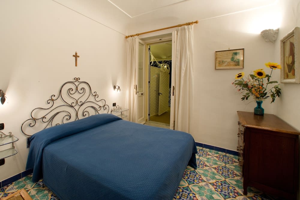 La Caravella di Positano - Relais, Beach & Residences 3