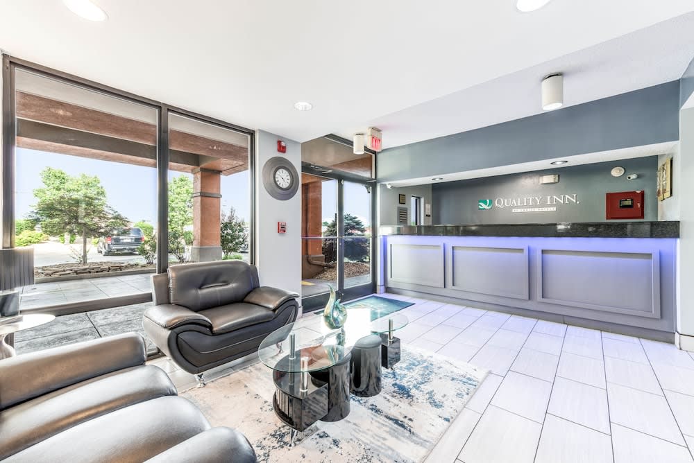 Quality Inn Downtown 3