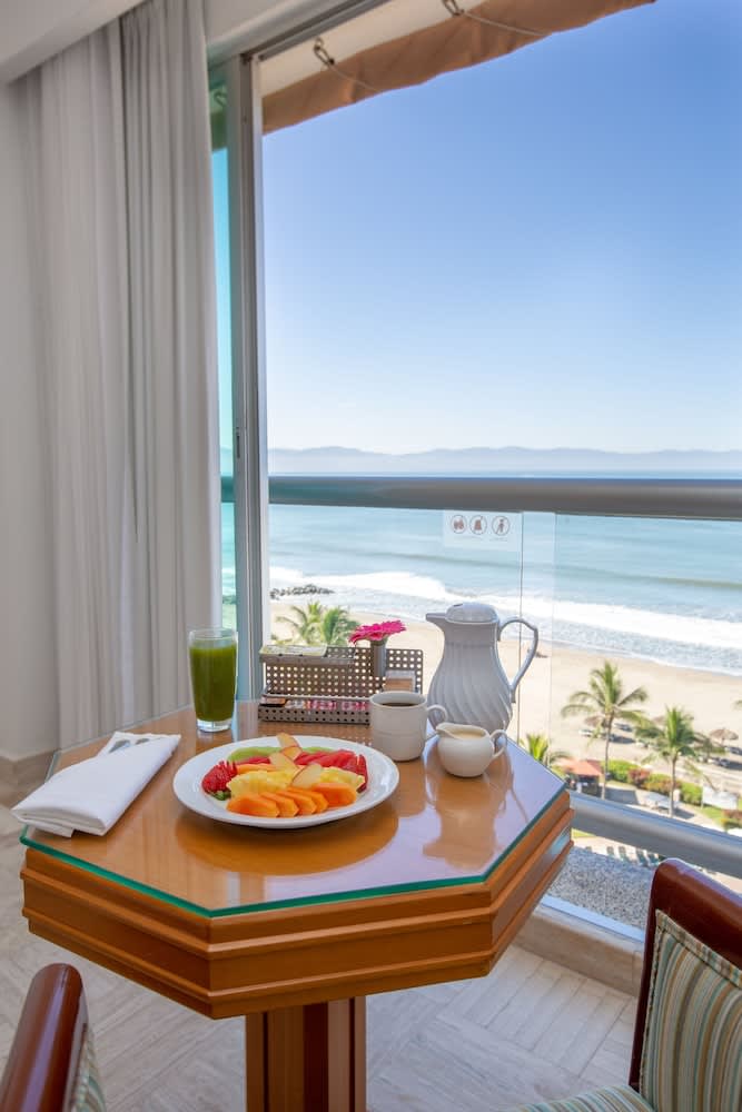 Ocean Breeze Nuevo Vallarta 5