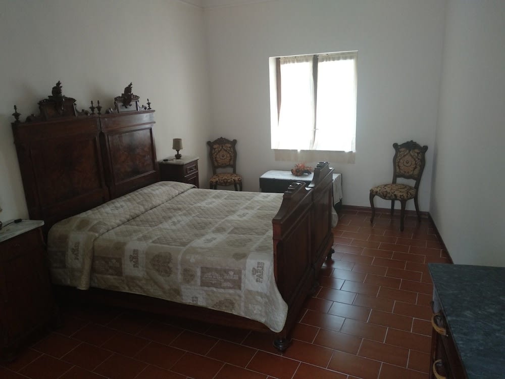 La corte di Quiliano 2