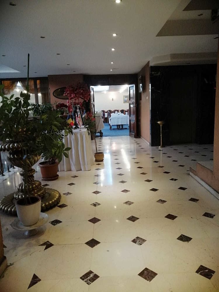 Akyuz Hotel 2
