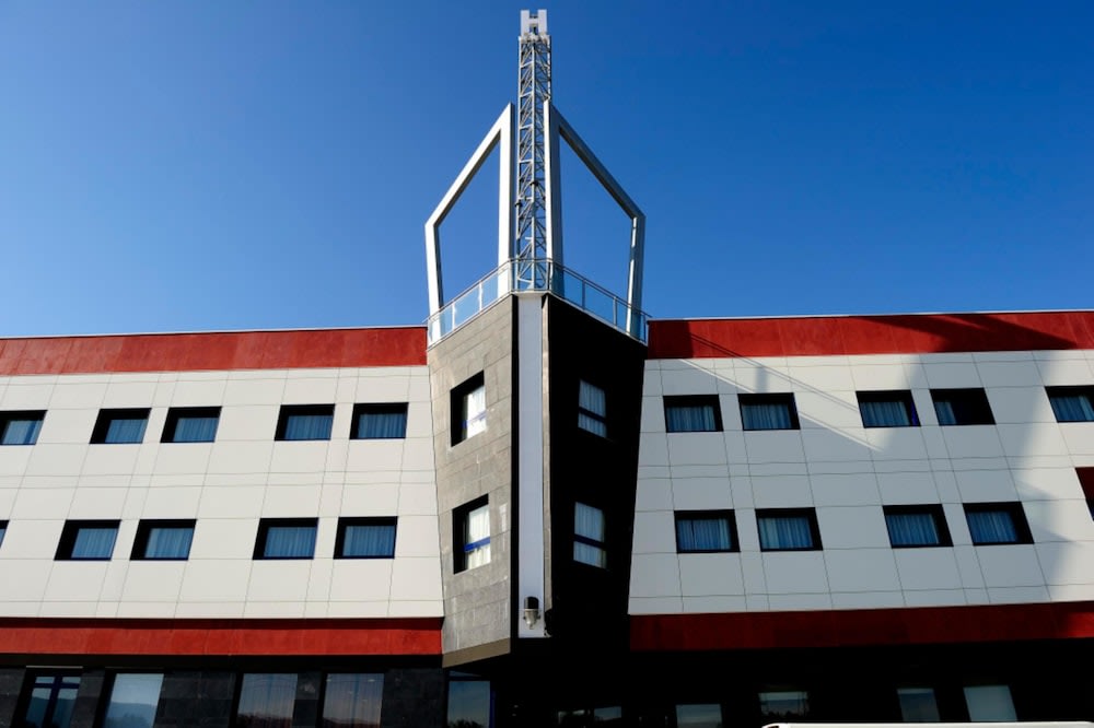 Hotel Naval Sestao 1