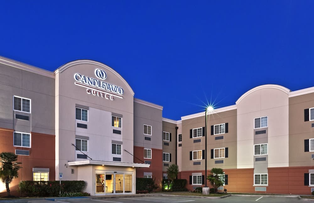 Candlewood Suites PEARLAND by IHG 1