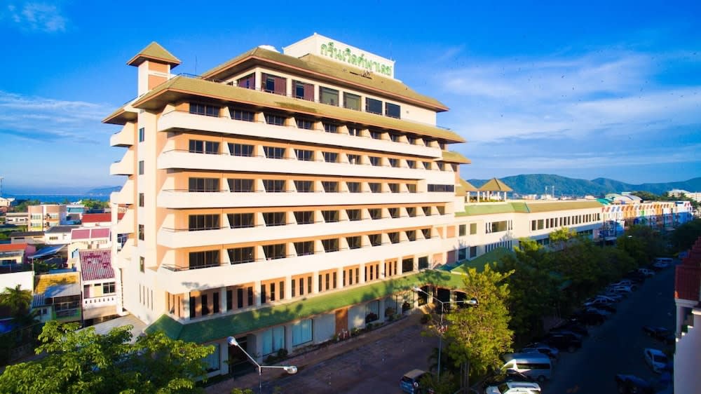 Green World Palace Hotel 1