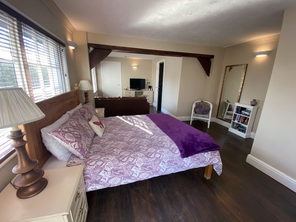The Rose Cottage Inn 2