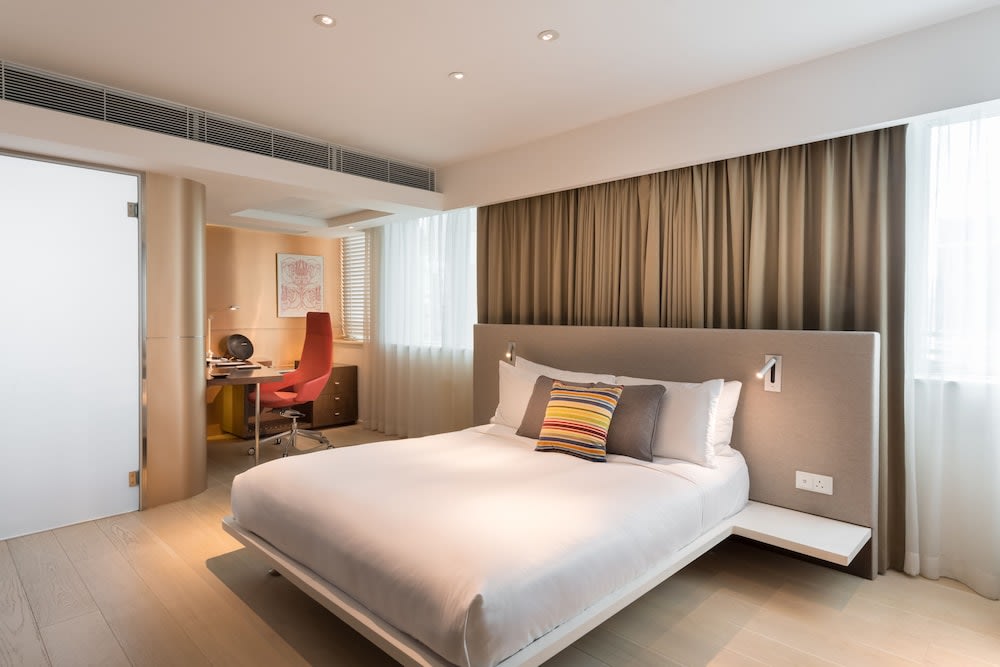 Ovolo Central 1
