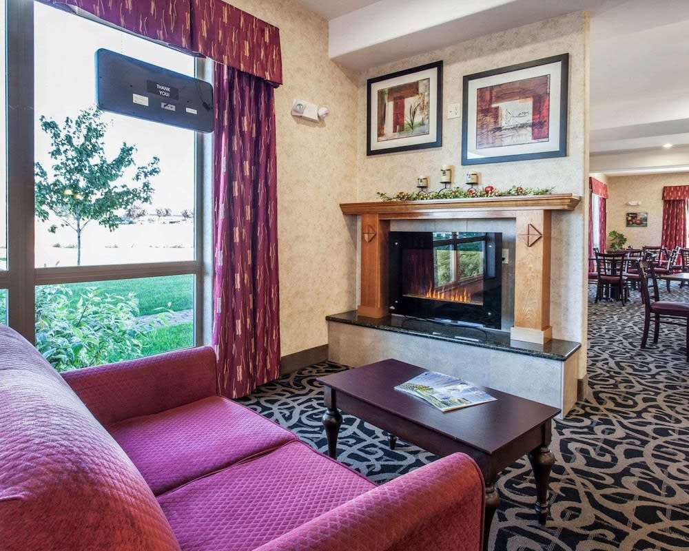Comfort Suites Wenatchee Gateway 2