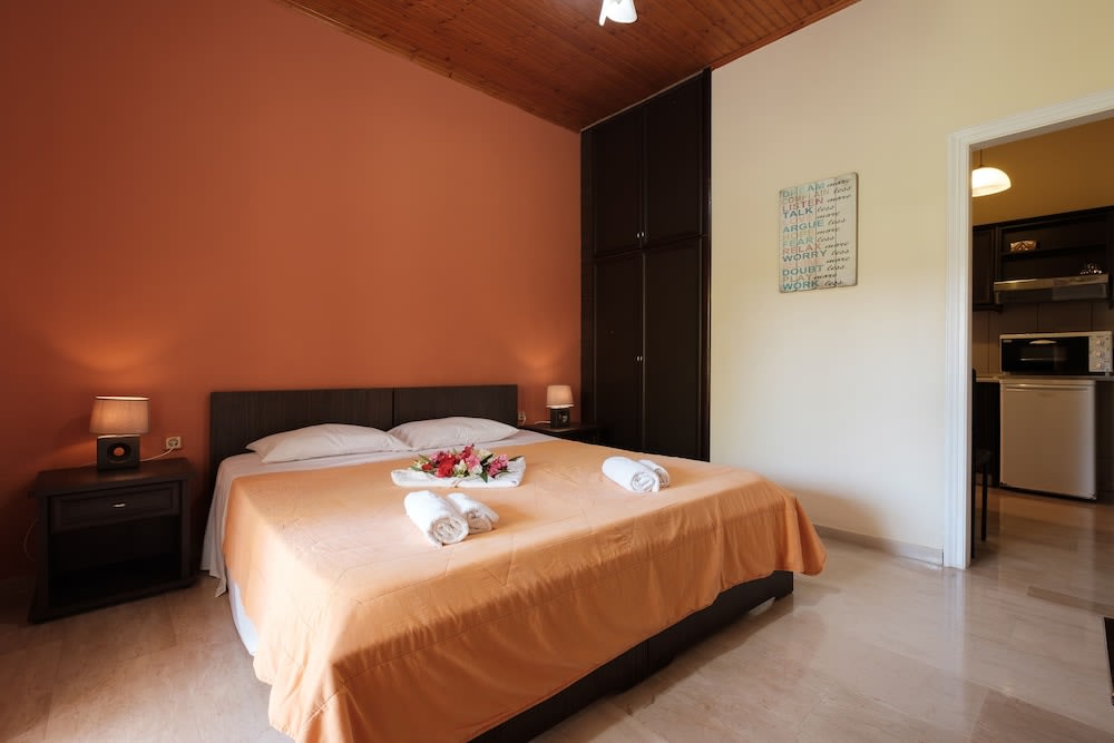 Erifili Apartments 2