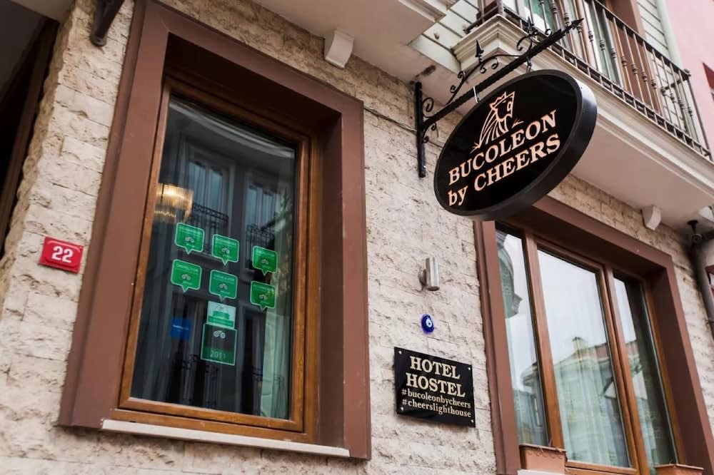 Bucoleon by Cheers 2