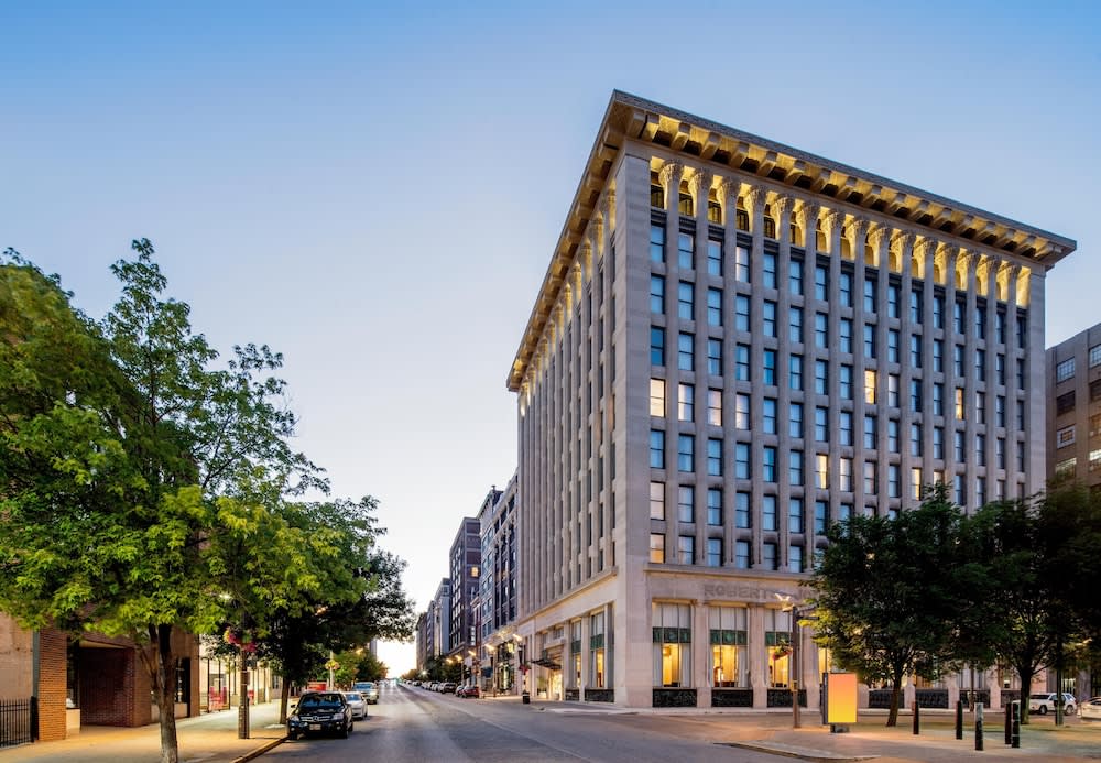 Hyatt Centric Downtown St. Louis 1