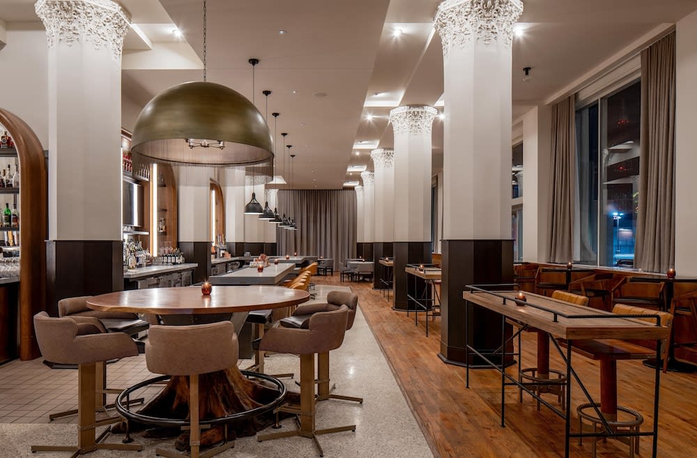 Hyatt Centric Downtown St. Louis 2