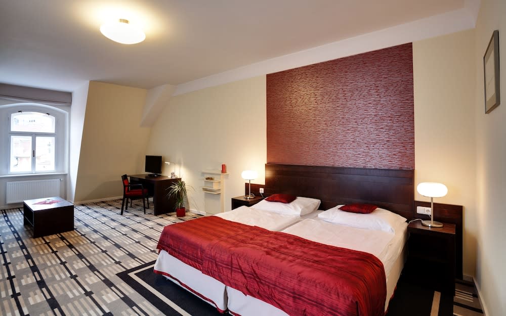 Karlova 25 Apartments 4