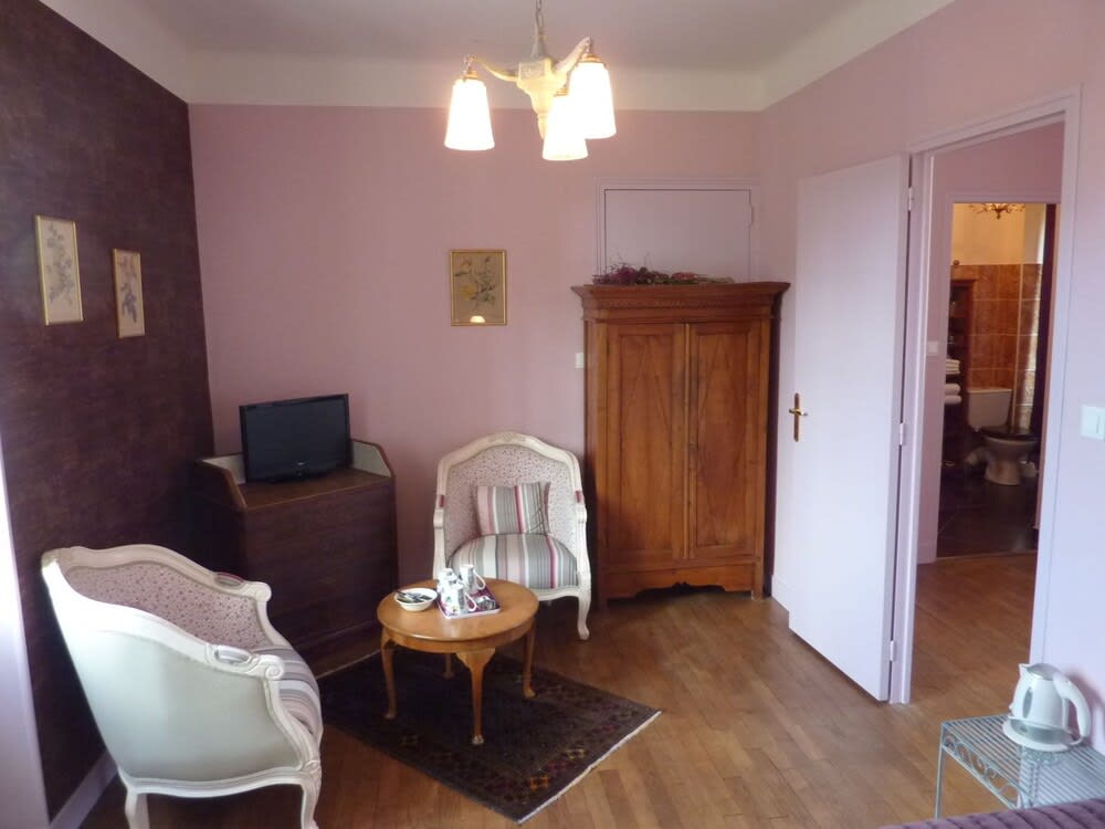 Les Belles de Mai guesthouse 3