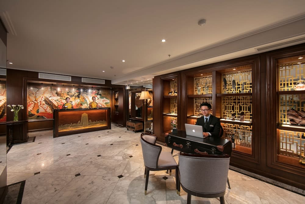 Lucien Hanoi Lakeside Hotel & Rooftop 2