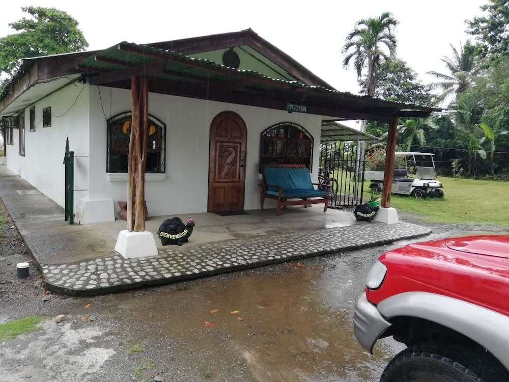 Corcovado Beach Lodge 2