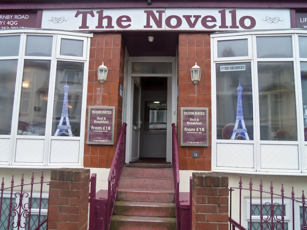 Novello Blackpool 1