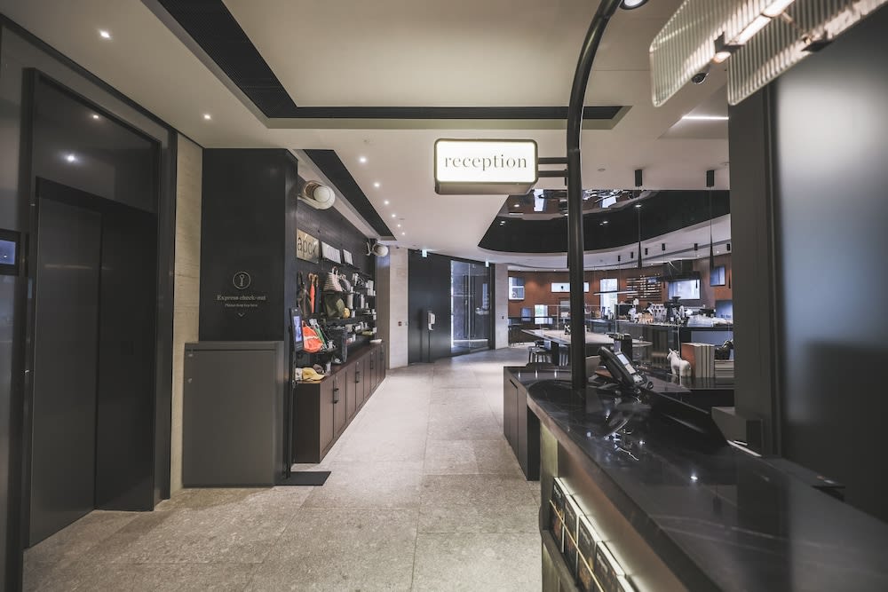 Page148, Page Hotels 2