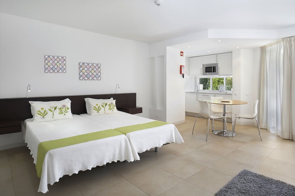 Golden Club Cabanas 3