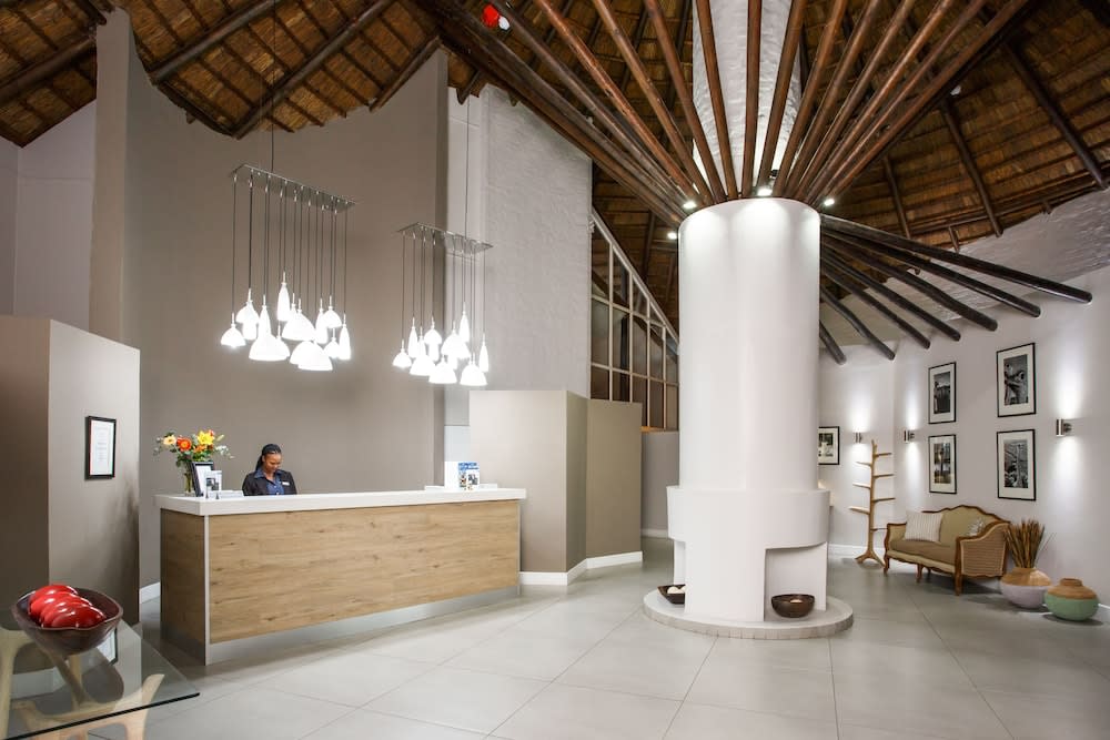 Protea Hotel by Marriott Oudtshoorn Riempie Estate 2
