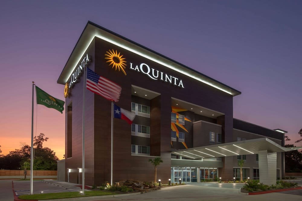 La Quinta by Wyndham Houston East at Sheldon Rd 1