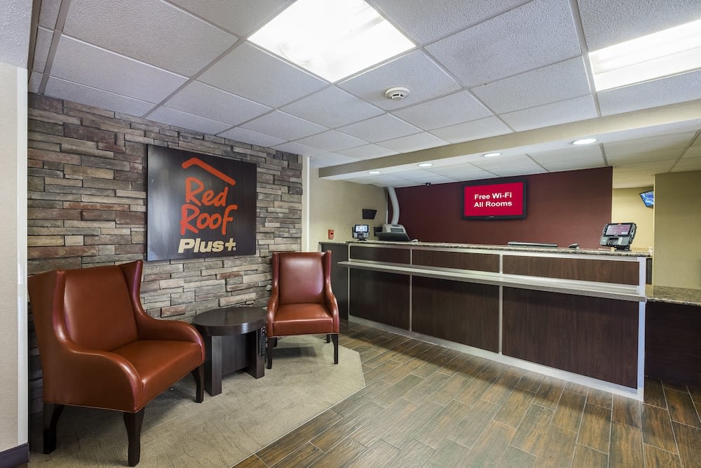 Red Roof Inn PLUS+ Boston - Woburn/ Burlington 2