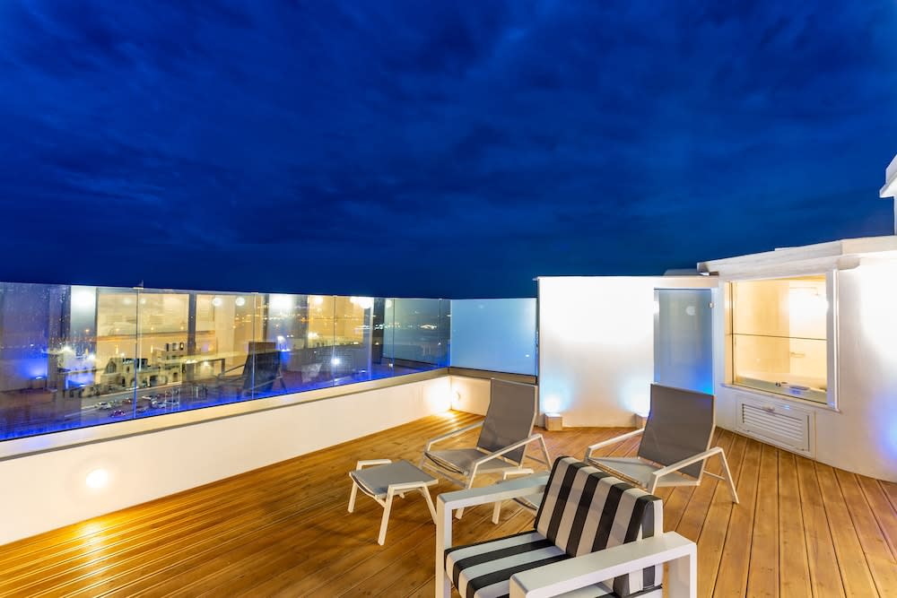 Rhodos Horizon City-Adults Only 4