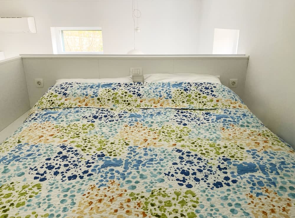 Studio Apt Orchard on Rokova St 2