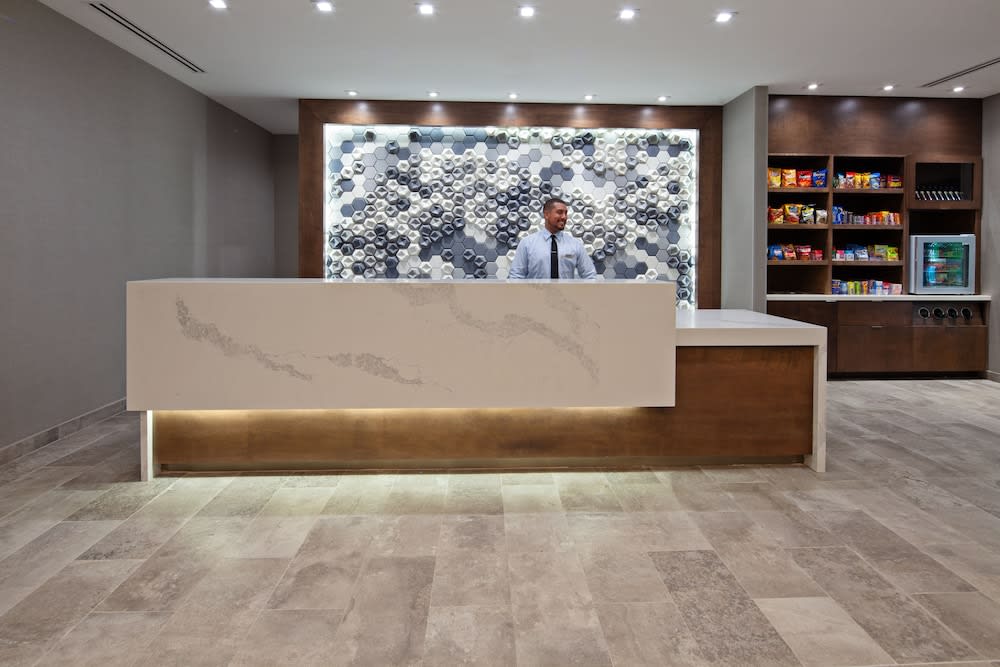SpringHill Suites by Marriott Escondido Downtown 2