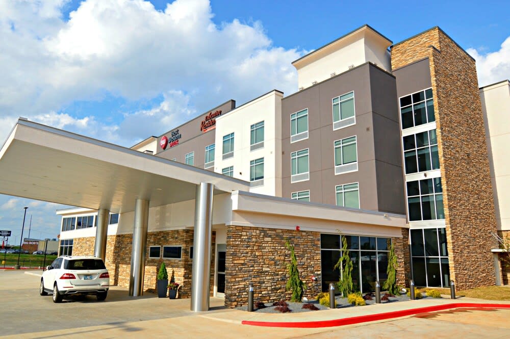 Best Western Plus Executive Residency Oklahoma City I-35 1