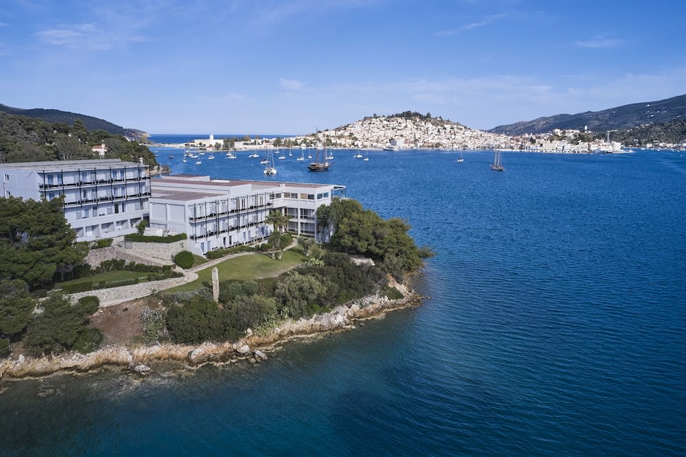 Xenia Poros Image Hotel 1
