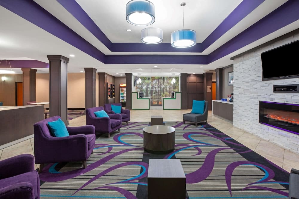 La Quinta Inn & Suites By Wyndham Houston Pasadena North 2