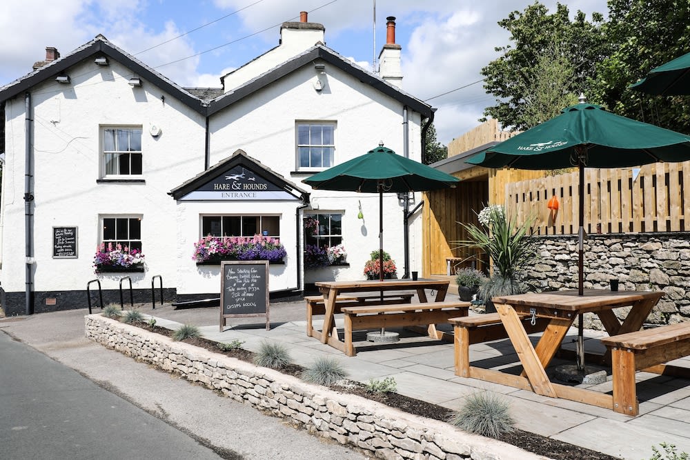 The Hare and Hounds, Levens 1