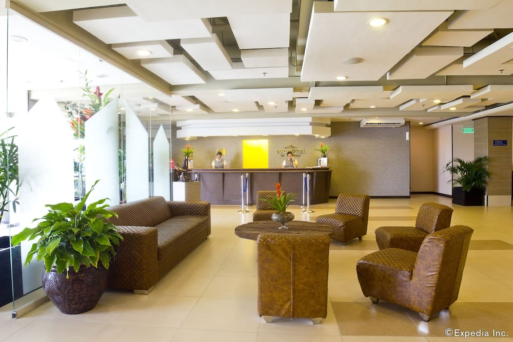 Microtel by Wyndham Mall of Asia 1
