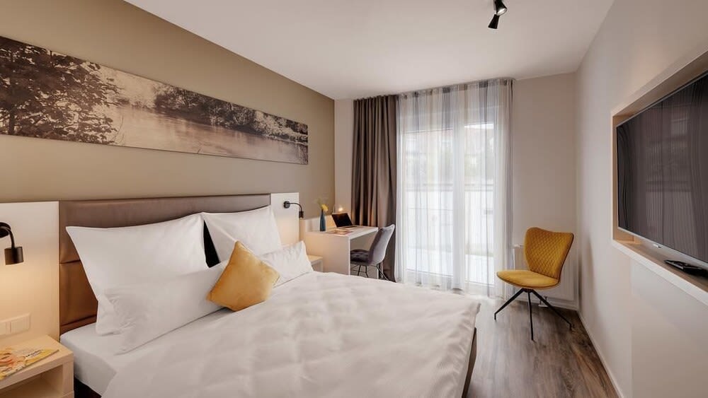 Amper Art Hotel 2