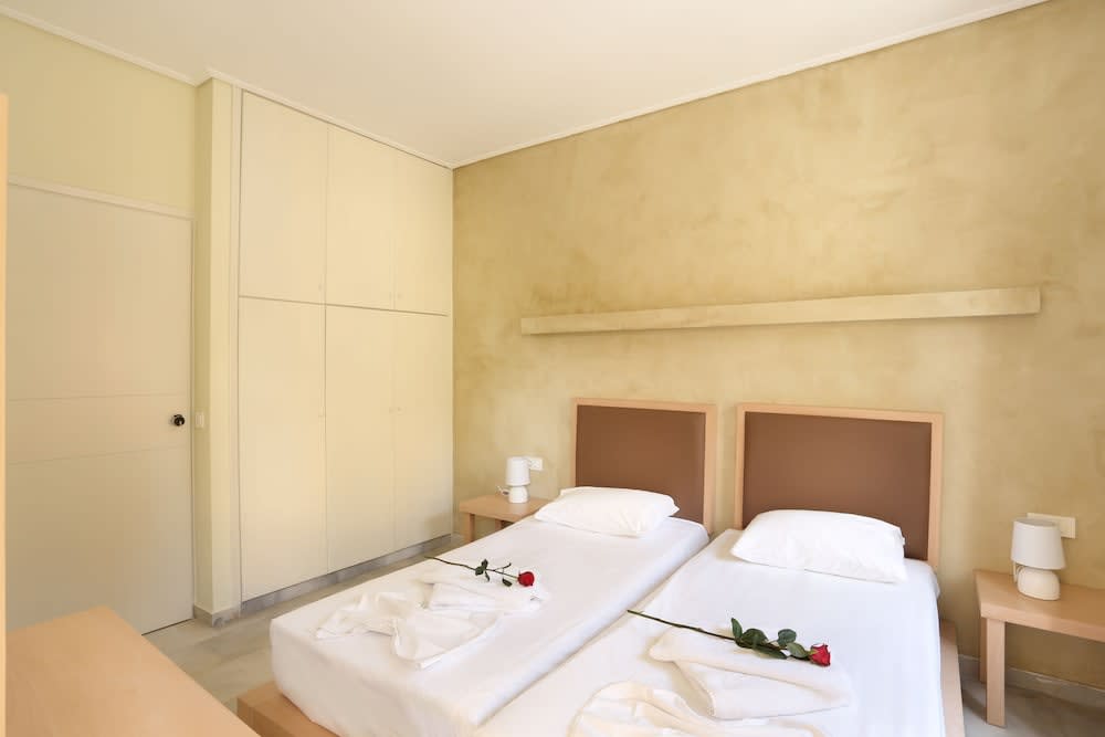 Elma's Dream Apartments & Villas 2