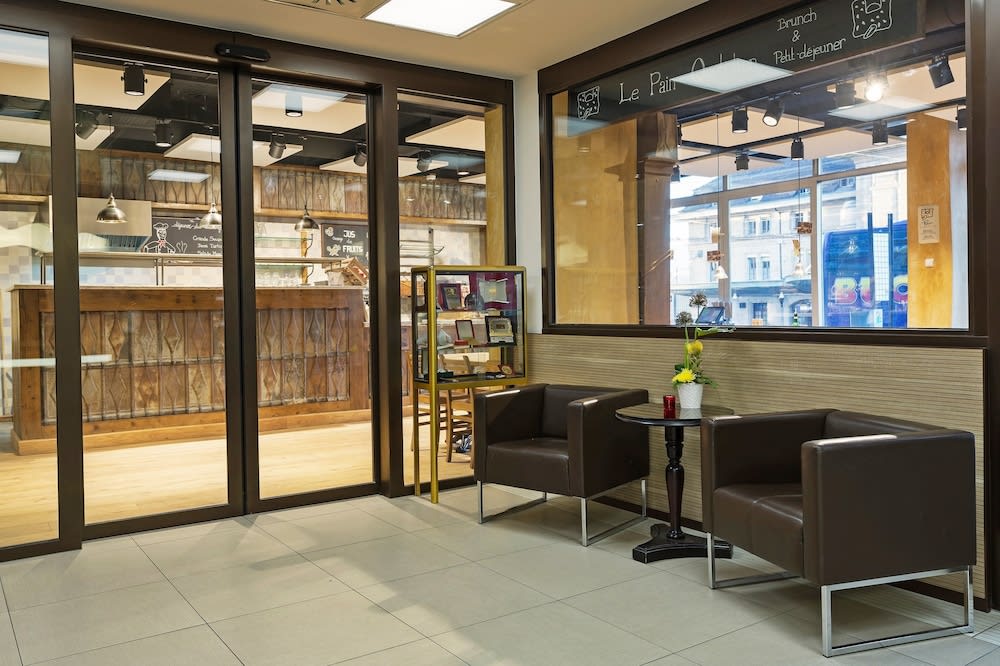 Continental Hotel Lausanne 3