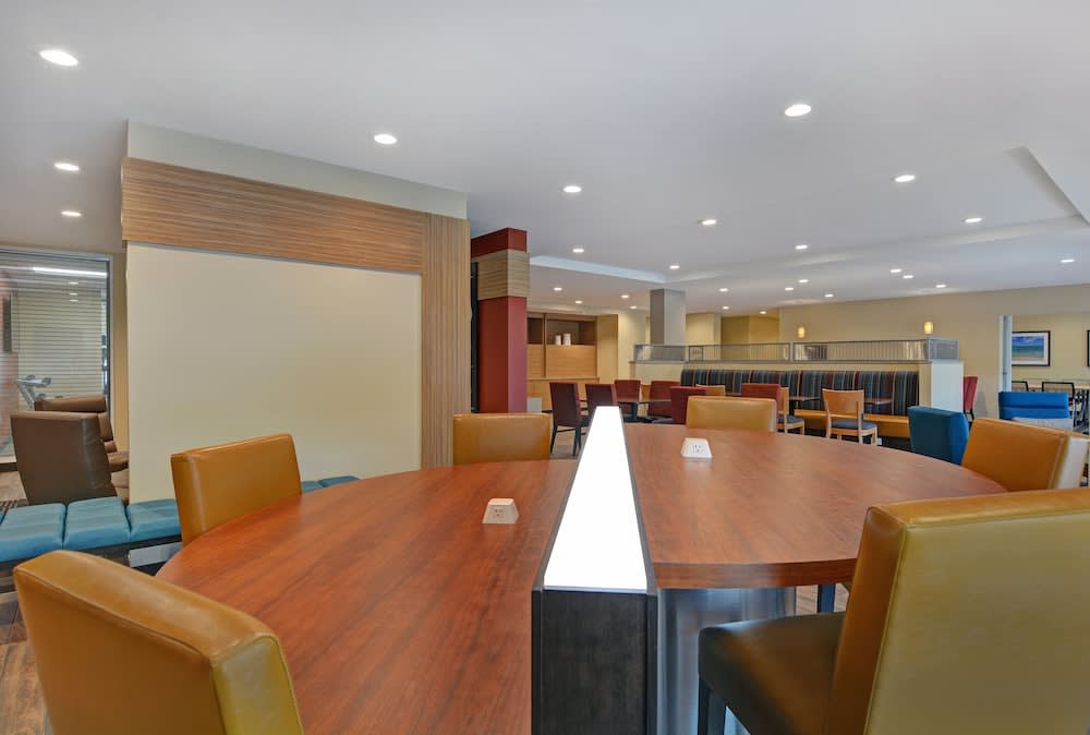 TownePlace Suites by Marriott Sarasota/Bradenton West 5